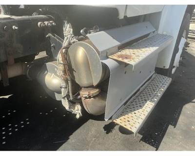 Cummins ISL9 DPF Assembly for a Freightliner M2 106
