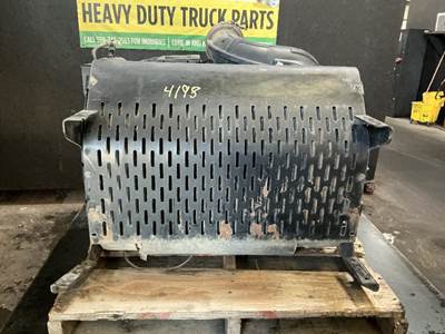 Detroit DD13 DPF Assembly for a Freightliner Cascadia 125