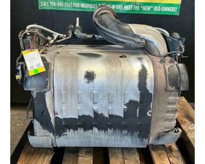 Detroit DD13 DPF Assembly for a Freightliner Cascadia 113