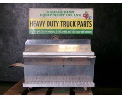 Freightliner DPF Assembly for a Freightliner Cascadia 125