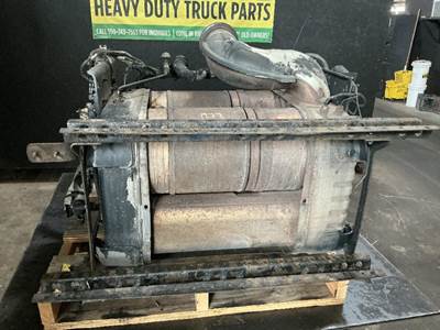 Detroit DD15 DPF Assembly for a Freightliner Cascadia 125