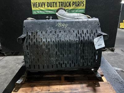 Detroit DD15 DPF Assembly for a Freightliner Cascadia 125