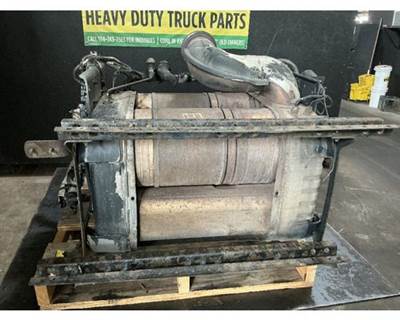 Detroit DD15 DPF Assembly for a Freightliner Cascadia 125