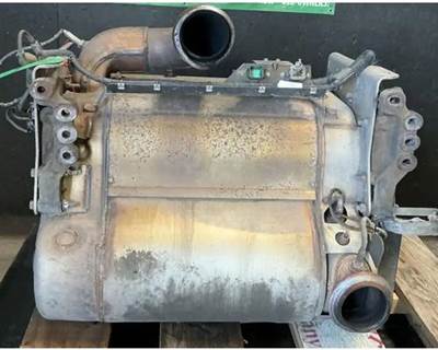 Detroit DD15 DPF Assembly for a Freightliner Cascadia 125