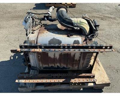 Detroit DD15 DPF Assembly