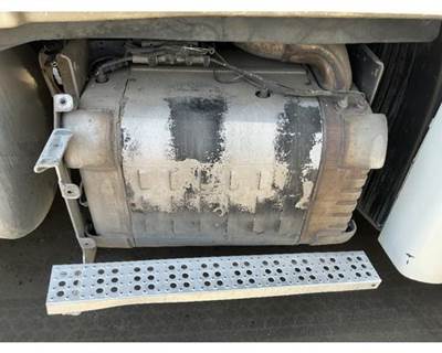 Detroit DD15 DPF Assembly for a Freightliner CASCADIA