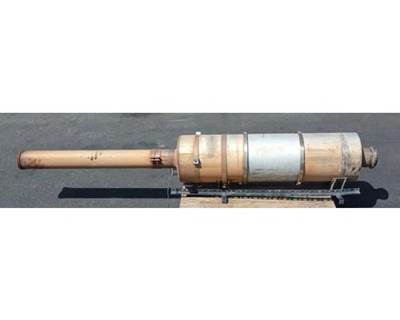 International 8600 DPF Assembly