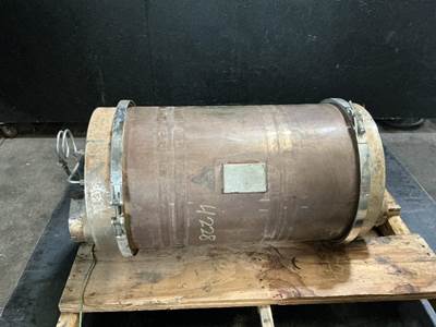 International 9200i DPF Assembly