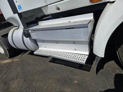 International A26 DPF Assembly for a International RH613