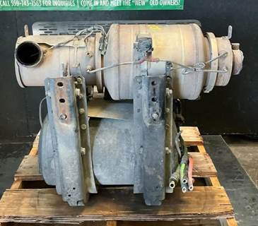 International MaxxForce DT DPF Assembly for a International DuraStar 4300