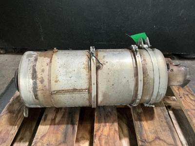 Kenworth T680 DPF Assembly
