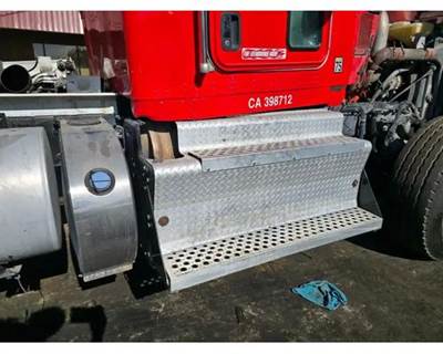 Kenworth W900 DPF Assembly