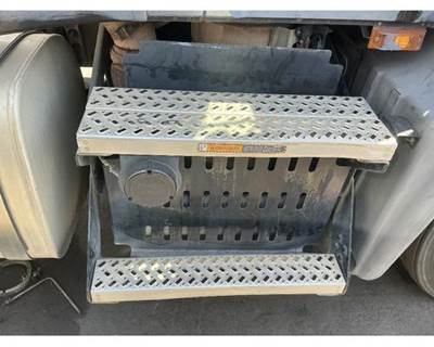 Mack MP8 DPF Assembly for a Mack CXU613