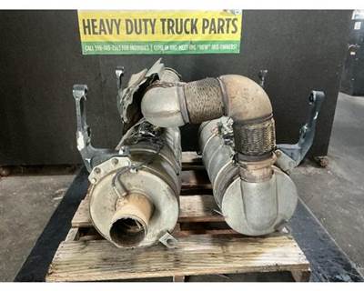 Paccar 587 DPF Assembly for a Peterbilt 587
