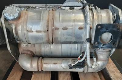 Paccar MX-13 DPF Assembly for a Kenworth T800