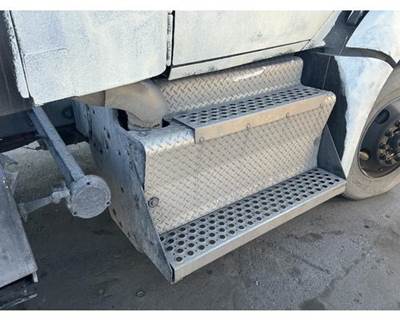 Paccar MX-13 DPF Assembly for a Kenworth T680