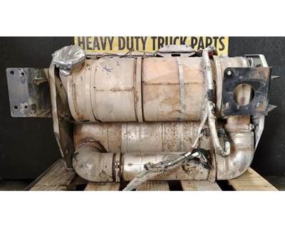 Paccar MX-13 DPF Assembly for a Kenworth T800