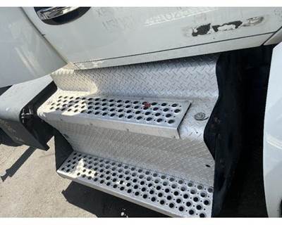 Paccar MX-13 Right DPF Assembly for a Kenworth T680