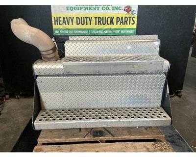 Paccar DPF Assembly for a Kenworth T680