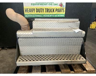 Paccar DPF Assembly for a Kenworth T680