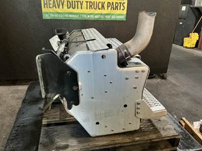 Paccar PX-9 DPF Assembly for a Peterbilt 348