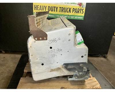 Paccar DPF Assembly for a Peterbilt 384