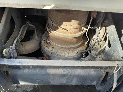 Volvo VNL780 DPF Assembly