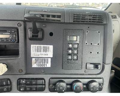 2013 Freightliner Cascadia 113 Trailer Brake Dash Panel