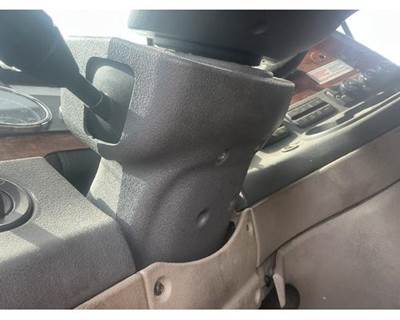 2017 Freightliner Cascadia 125 Steering Column Upper Panel