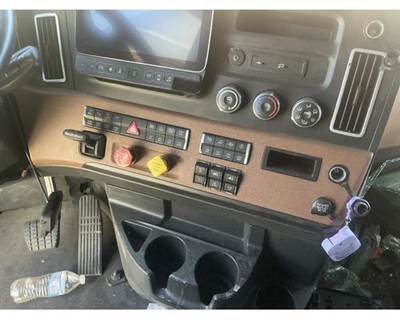 2024 Freightliner Cascadia 126 Center Lower Dash Panel