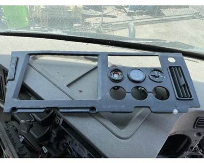 2023 Freightliner Cascadia 126 Center Dash Panel with Gauges