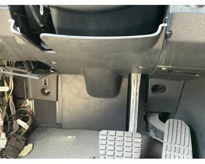 Used 2023 Freightliner Cascadia Left Kick Panel