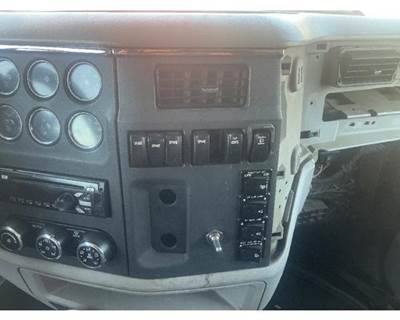 2018 Peterbilt 579 Far Right Center Dash Panel with PTO/AIR Susp DUMP/5TH Wheel/Inter-Axle Diff Lock