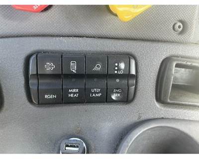Freightliner Cascadia 125 Dashboard Switch