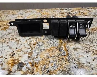 Kenworth T680 Dashboard Switch