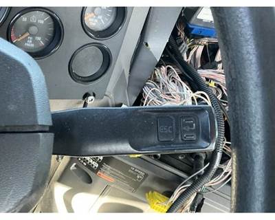Mack Pinnacle CXU612 Dashboard Switch for a Mack CXU612