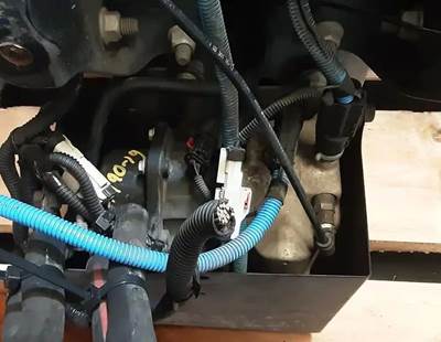 Freightliner Cascadia 113 DEF Pump