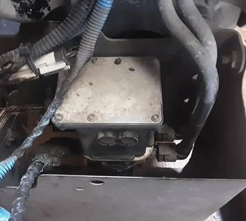 Freightliner Cascadia 113 DEF Pump