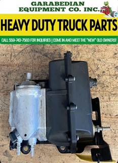 Freightliner Cascadia 125 DEF Pump