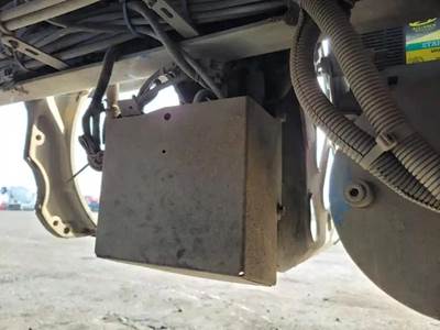 Freightliner Cascadia 125 DEF Pump