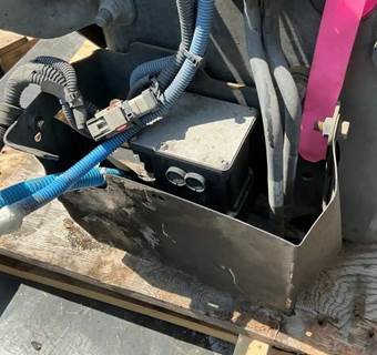 Freightliner Cascadia 125 DEF Pump