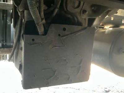 Freightliner Cascadia 125 DEF Pump