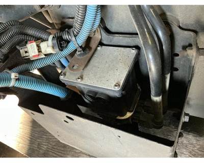 Freightliner Cascadia 125 DEF Pump