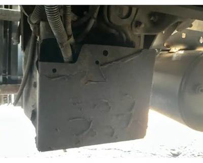 Freightliner Cascadia 125 DEF Pump