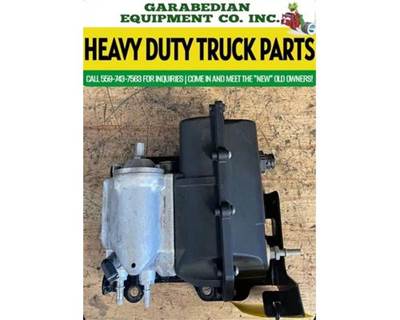 Freightliner Cascadia 125 DEF Pump