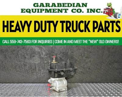 Freightliner Cascadia 125 DEF Pump