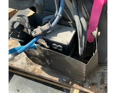 Freightliner Cascadia 125 DEF Pump