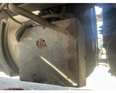 Freightliner Cascadia 125 DEF Pump