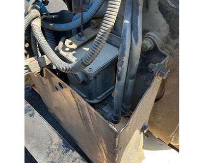 Freightliner Cascadia 125 DEF Pump