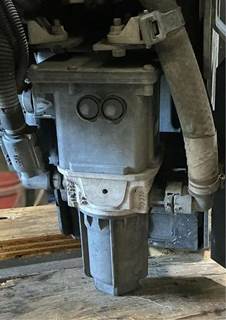 International DuraStar 4400 DEF Pump